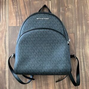 Michael Kors Back pack